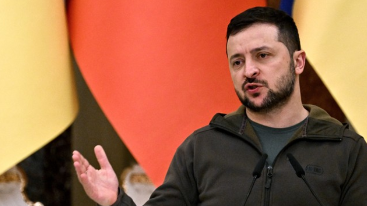 Volodymyr Zelensky Serukan Pembuatan Angkatan Bersenjata Eropa